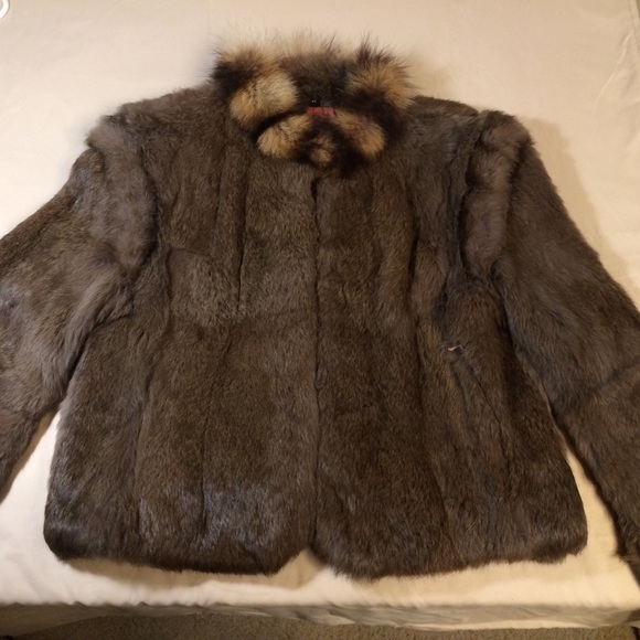 Fur coat - Picture 1 of 6